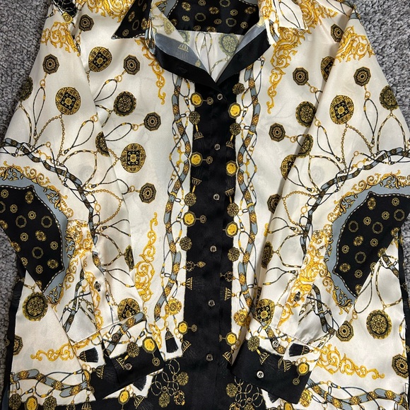 Zara Woman Ecru Chain Scarf Print Button Down Blouse Size
Small - Picture 3 of 11